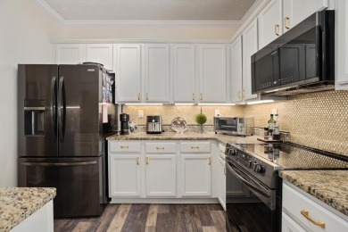 Discover convenient Lake Oconee living in this 2-bedroom, 2 on Reynolds Lake Oconee - The Landing in Georgia - for sale on GolfHomes.com, golf home, golf lot