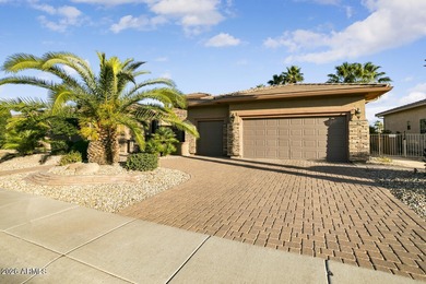 Welcome to this beautiful Cambridge model perfectly situated on on Cimarron Golf Club in Arizona - for sale on GolfHomes.com, golf home, golf lot