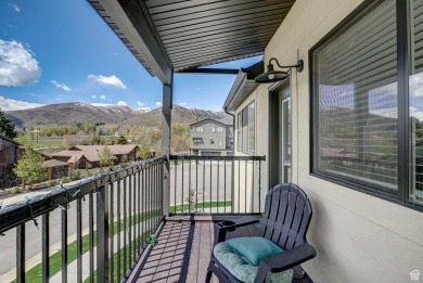 Beautiful modern townhome located in Midway near Wasatch on Homestead Golf Club and Resort in Utah - for sale on GolfHomes.com, golf home, golf lot