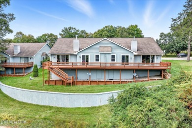 Welcome to 194 River Run Dr in beautiful Crossville, Tennessee! on  in Tennessee - for sale on GolfHomes.com, golf home, golf lot