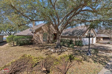 Timeless waterfront beauty in Emerald Bay on Lake Palestine! on Emerald Bay Club in Texas - for sale on GolfHomes.com, golf home, golf lot