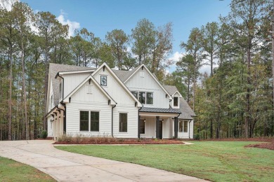 Home is ready to close now. $10,000 closing cost incentive for on Harbor Club Golf and Country Club in Georgia - for sale on GolfHomes.com, golf home, golf lot