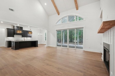 Home is ready to close now. $10,000 closing cost incentive for on Harbor Club Golf and Country Club in Georgia - for sale on GolfHomes.com, golf home, golf lot