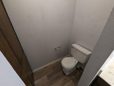 This one bed, one bath condo is ready for it's new tenant today! on Ridglea Country Club in Texas - for sale on GolfHomes.com, golf home, golf lot