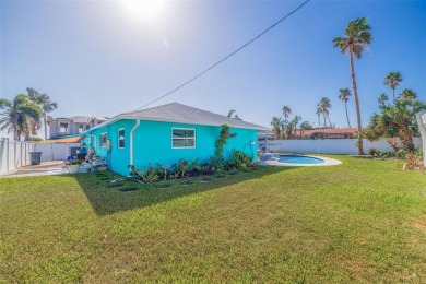 MOVE-IN READY. NO FLOOD DAMAGE AND NO HURRICANE DAMAGE from on Isla Del Sol Yacht and Country Club in Florida - for sale on GolfHomes.com, golf home, golf lot