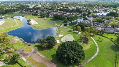 Wow! Beautiful  3-bedroom, 2.5-bathroom Townhouse Located In on Woodmont Country Club in Florida - for sale on GolfHomes.com, golf home, golf lot