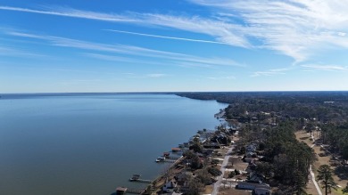 Absolutely gorgeous home, with in ground pool, views of Lake on Santee-Cooper Country Club in South Carolina - for sale on GolfHomes.com, golf home, golf lot