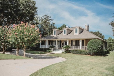 Stunning Golf Course Estate with Designer Touches and on Stonebrook Golf Club in Florida - for sale on GolfHomes.com, golf home, golf lot