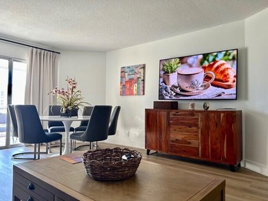 Immaculate and fully renovated 1-bedroom, 1.5-bath condo in the on  in Florida - for sale on GolfHomes.com, golf home, golf lot