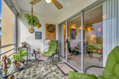 Beautiful1bedroom with 1.5 bath in an Executive Country Club & on Poinciana Golf Club in Florida - for sale on GolfHomes.com, golf home, golf lot