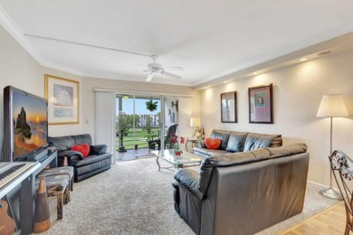 Beautiful1bedroom with 1.5 bath in an Executive Country Club & on Poinciana Golf Club in Florida - for sale on GolfHomes.com, golf home, golf lot