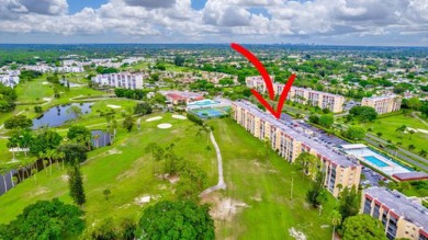 Beautiful1bedroom with 1.5 bath in an Executive Country Club & on Poinciana Golf Club in Florida - for sale on GolfHomes.com, golf home, golf lot