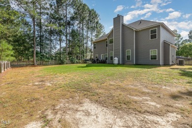 Welcome to this spacious and inviting 2-story home located in on Carolina Lakes Country Club in North Carolina - for sale on GolfHomes.com, golf home, golf lot