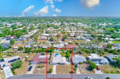 Buy This Home-Risk-Free! If you're not completely satisfied with on Pinecrest Golf Club in Florida - for sale on GolfHomes.com, golf home, golf lot