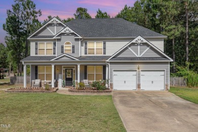 Welcome to this spacious and inviting 2-story home located in on Carolina Lakes Country Club in North Carolina - for sale on GolfHomes.com, golf home, golf lot