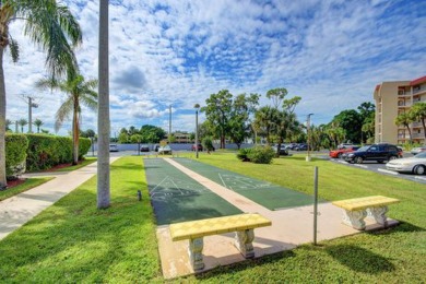 Beautiful1bedroom with 1.5 bath in an Executive Country Club & on Poinciana Golf Club in Florida - for sale on GolfHomes.com, golf home, golf lot