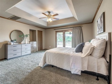 Exceptionally well maintained home with amazing golf course on Cedar Valley Golf Club in Oklahoma - for sale on GolfHomes.com, golf home, golf lot