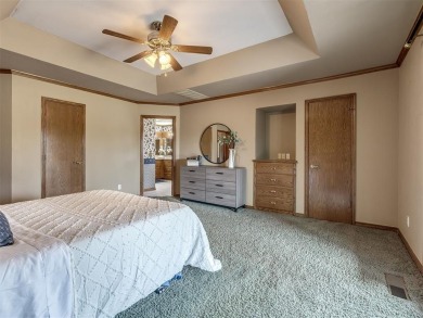 Exceptionally well maintained home with amazing golf course on Cedar Valley Golf Club in Oklahoma - for sale on GolfHomes.com, golf home, golf lot