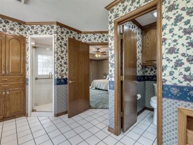 Exceptionally well maintained home with amazing golf course on Cedar Valley Golf Club in Oklahoma - for sale on GolfHomes.com, golf home, golf lot