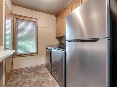 Exceptionally well maintained home with amazing golf course on Cedar Valley Golf Club in Oklahoma - for sale on GolfHomes.com, golf home, golf lot