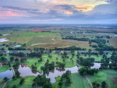 Exceptionally well maintained home with amazing golf course on Cedar Valley Golf Club in Oklahoma - for sale on GolfHomes.com, golf home, golf lot