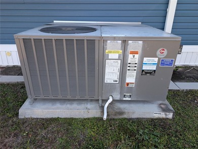 What's Special?

- Motivated Sellers
- LOW Maintenance Fee
- on Mainlands Golf Club in Florida - for sale on GolfHomes.com, golf home, golf lot