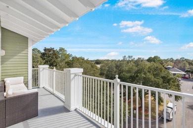 Welcome to the perfect blend of flexibility and comfort in this on Sandestin Golf and Beach Resort - Raven in Florida - for sale on GolfHomes.com, golf home, golf lot