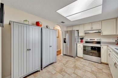 Welcome to this beautifully upgraded Chestnut model located in on The Links of Spruce Creek in Florida - for sale on GolfHomes.com, golf home, golf lot