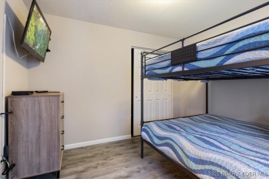Don't miss this move-in ready, beautifully updated 2 Bed / 2 on Tan-Tar-A Golf Club in Missouri - for sale on GolfHomes.com, golf home, golf lot