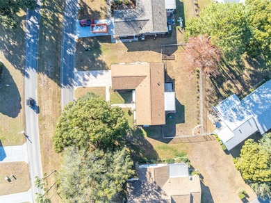 Welcome to this beautifully upgraded Chestnut model located in on The Links of Spruce Creek in Florida - for sale on GolfHomes.com, golf home, golf lot