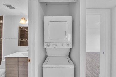 BEST deal under $160k!!!!! Beautifully remodeled 2-bedroom on Inverrary Country Club in Florida - for sale on GolfHomes.com, golf home, golf lot