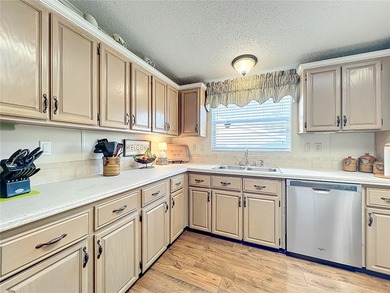 *This home can be purchased with NO INCOME VERIFICATION*. Most on Plantation Golf Club in Florida - for sale on GolfHomes.com, golf home, golf lot