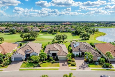 Experience the best of Florida living in this 3 bedroom, 2.5 on Esplanade Golf and Country at Lakewood Ranch in Florida - for sale on GolfHomes.com, golf home, golf lot