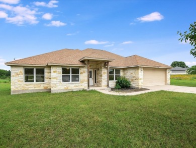 A SPACIOUS GOLF COURSE HOME FOR A GREAT PRICE! Welcome to 106 on Lighthouse Golf Course in Texas - for sale on GolfHomes.com, golf home, golf lot
