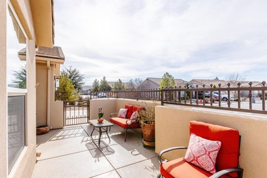 This 2 bedroom 2 bath gem in Sun River's 55+ community blends on Sunriver Golf Club in Utah - for sale on GolfHomes.com, golf home, golf lot