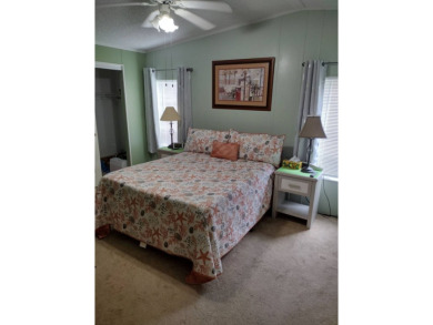 This Immaculate 1260 sq ft home features two bedroom and two on Four Lakes Golf Club in Florida - for sale on GolfHomes.com, golf home, golf lot