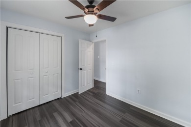 Great house with lots of space and 4 bedrooms. Home has a split on Cobbs Glen Country Club in South Carolina - for sale on GolfHomes.com, golf home, golf lot