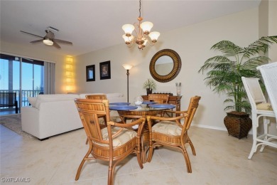 Lowest priced unit in Sutton Walk Lakeside.Breathtaking lake & on Lexington Country Club in Florida - for sale on GolfHomes.com, golf home, golf lot