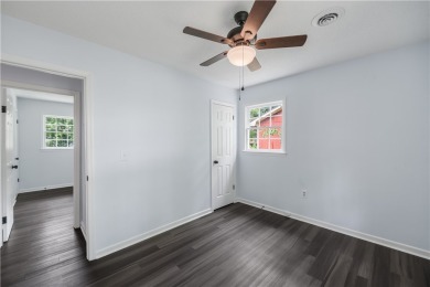 Great house with lots of space and 4 bedrooms. Home has a split on Cobbs Glen Country Club in South Carolina - for sale on GolfHomes.com, golf home, golf lot