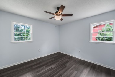 Great house with lots of space and 4 bedrooms. Home has a split on Cobbs Glen Country Club in South Carolina - for sale on GolfHomes.com, golf home, golf lot