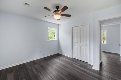 Great house with lots of space and 4 bedrooms. Home has a split on Cobbs Glen Country Club in South Carolina - for sale on GolfHomes.com, golf home, golf lot