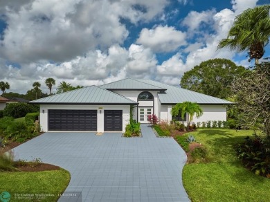 Come and be sweetly surprised with this beautiful golf course on Pipers Landing Country Club in Florida - for sale on GolfHomes.com, golf home, golf lot