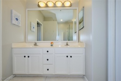 Lowest priced unit in Sutton Walk Lakeside.Breathtaking lake & on Lexington Country Club in Florida - for sale on GolfHomes.com, golf home, golf lot
