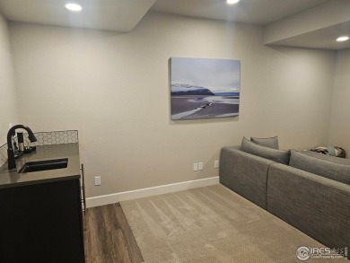 This beautiful 4 bed, 3.5 bath townhome offers lakefront living on Highland Meadows Golf Course in Colorado - for sale on GolfHomes.com, golf home, golf lot