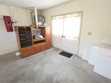 Glen Lakes 3 Bedroom Pool Home On he 9th. Hole Of The Golf on Glen Lakes Country Club in Florida - for sale on GolfHomes.com, golf home, golf lot