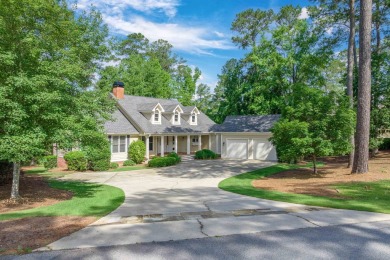 Welcome to this Wonderful Lake Access home within the main gates on Reynolds Lake Oconee - The Oconee in Georgia - for sale on GolfHomes.com, golf home, golf lot