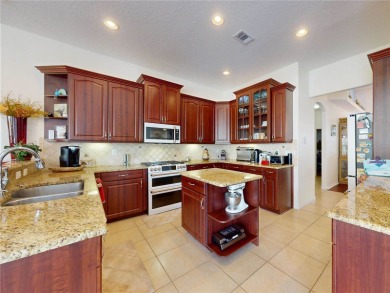 This is the Glen Abbey home you have been waiting for! 4000+ sq on Glen Abbey Golf Club in Florida - for sale on GolfHomes.com, golf home, golf lot
