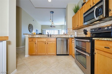 Top floor 2 bedroom condo in Lexington Country Club's Golf on Lexington Country Club in Florida - for sale on GolfHomes.com, golf home, golf lot