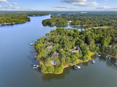 NEWLY RENOVATED LUXURY LAKEFRONT ESTATE WITH PANORAMIC BIG WATER on Reynolds Lake Oconee - The Oconee in Georgia - for sale on GolfHomes.com, golf home, golf lot