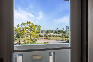 Completely renovated from top to bottom, this furnished on Pinebrook/Ironwood Golf Course in Florida - for sale on GolfHomes.com, golf home, golf lot